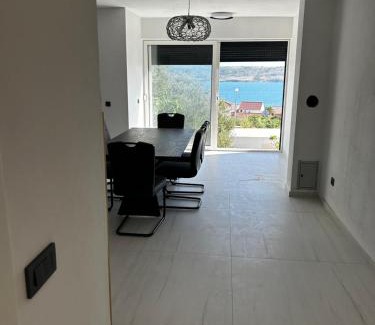 Rtina House | Seaview Villa Summer with private pool & garden
