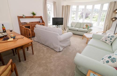 Rhos on Sea Apartment | Seawinds 2a