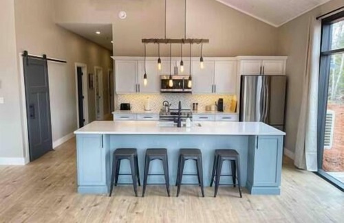 Bayview House | Seawood Haven in Cavendish