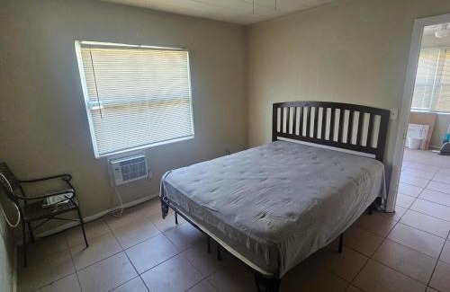 Roseland Hotel | Sebastian Gardens Inn & Suites