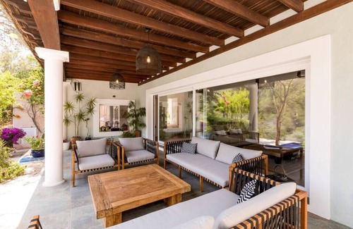 Sant Josep de sa Talaia Villa | Secluded villa in private grounds with AC in all bedrooms