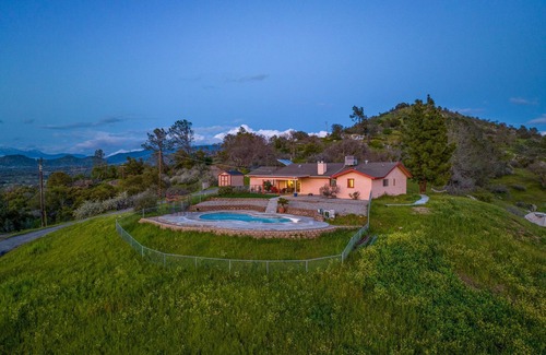 Clovis House | Secluded Beautiful Mountainside Getaway with a Pool & Views