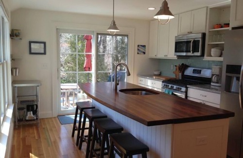 West Chatham Cottage | Secluded Chatham Cottage Near Hardings Beach