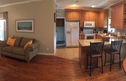 Fort Ogden Cottage | Secluded Cottage Golf Course Community - Indoor Heated Pool & Fitness Center