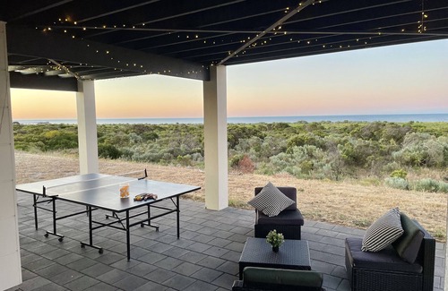 Cape Jaffa House | Secluded home, high up on the sand dunes over looking open ocean and Marina