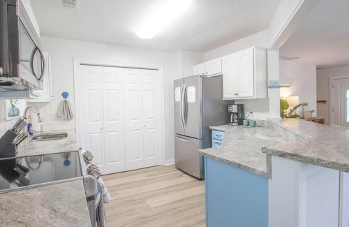 Pass Christian House | Secluded Home on Canal 1 Mile to Beach