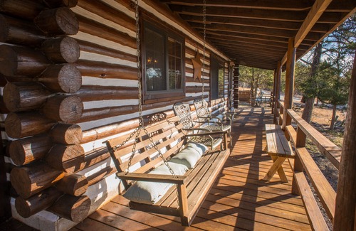 Branson Cabin | Secluded Lake Front Cabin w/Private Dock/Boat Slip, Large Deck, Grill, WiFi.