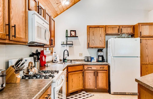 Nekoosa House | Secluded lake retreat with game room; near beach, boat rental, dining, and golf
