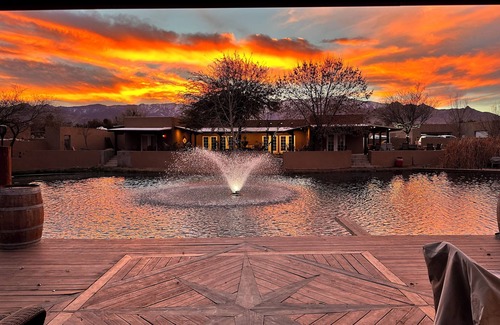 Solomon House | Secluded Oasis in the Desert