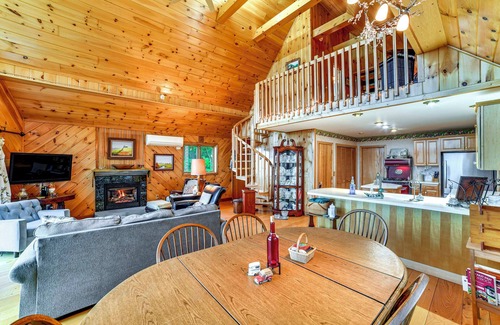 Oxford Cabin | Secluded Oxford Cabin on 75 Acres: Sunset Views!
