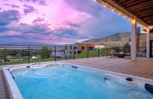 Chelan House | Second Wind #390: 6 BR, 4.5 BA in Chelan, Sleeps 14