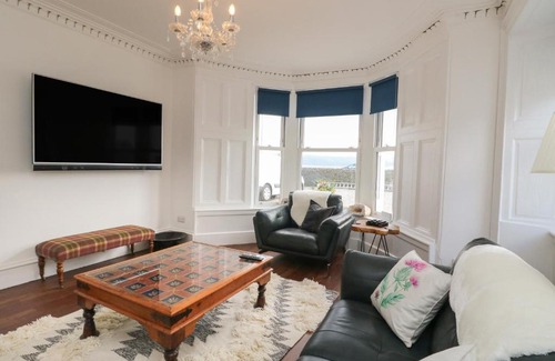 Kilmun Apartment | Secret Nest