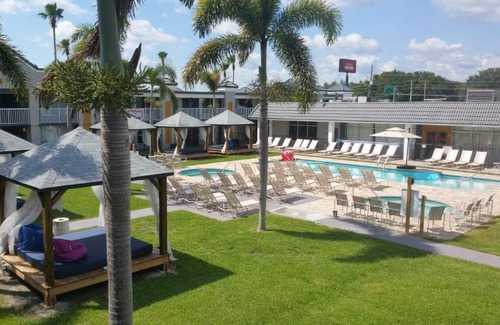 Kissimmee Resort | Secrets Hideaway Resort & Spa (Adults-Only)