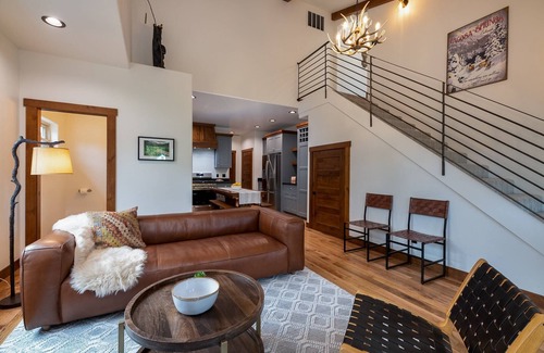 Pagosa Springs House | See Fall's Changing Colors! Pagosa Hygge: Updated Amenities, Close to Downtown and Hot Springs!