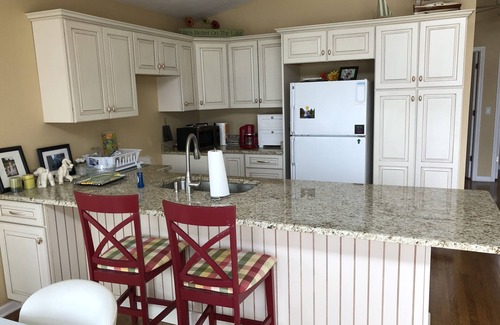 Cassopolis House | See the Diamonds Sparkle on the Lake. Enjoy your family memories for a lifetime.