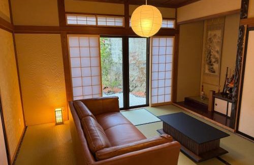 Hida Takayama Onsen Apartment | Seiran静蘭