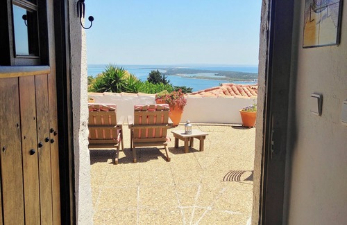 Nossa Senhora da Anunciada Cottage | Self catering 1855' windmill for 2 people