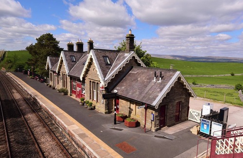 Kirkby Stephen Apartment | Self-catering accommodation in the beautiful North Pennines in a lovingly restored station building,
