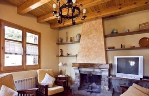 Olvan Cottage | Self catering Cal Marigot - Sant Salvador for 6 people