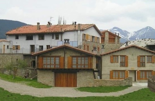 Campelles Cottage | Self catering Can Tubau for 20 people