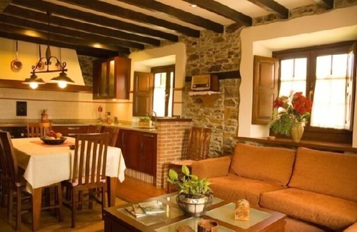 Loro Cottage | Self catering El Piconeiro for 8 people