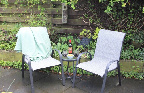 Shouldham Apartment | Self contained apartment in idyllic English village. Quiet and peaceful.