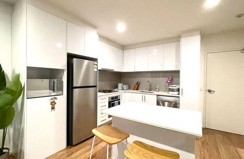 Preston Apartment | Self contained Apartment w/Parking near everything