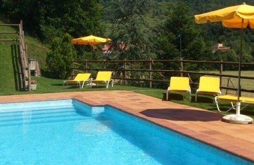 Sant Joan de Les Abadesses Cottage | Self catering Mas la Batllia for 4 people