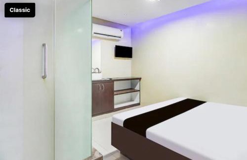 Surat Hotel | Selfie Rooms