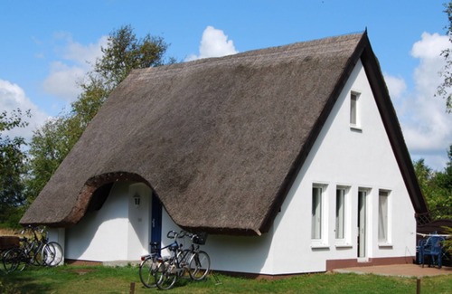 Hiddensee Apartment | Semi-detached house with terrace - semi Hiddensee in Vitte