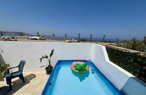 Qawra Apartment | Semi-Villa with Seaview and Dipping Pool