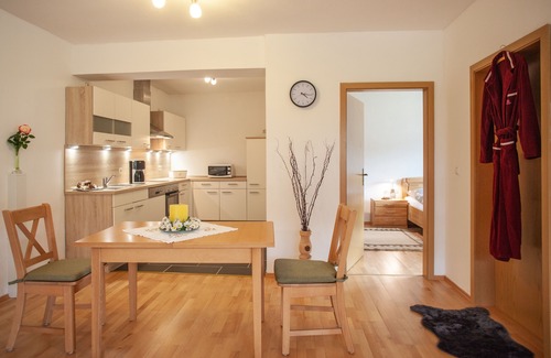 Ludwigsthal Apartment | Senior-friendly apartment with plenty of space