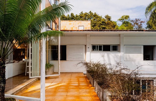 Carapicuiba House | Sensational Party Space