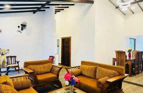 Seeduwa - Katunayake Villa | Senu Resort in