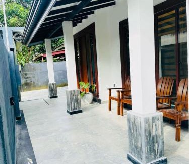 Seeduwa - Katunayake Villa | Senu Resort in