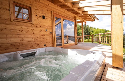 Schwob House | "sepperl Alm" für 4-6 Personen, 2 Separate Schlafzimmer, Terrasse mit Bergblick, Whirlpool, Infrarotliegen