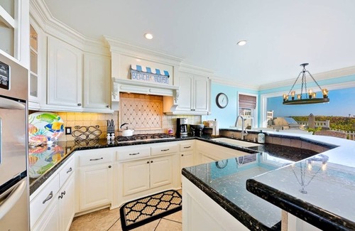 Sunset Beach House | September 10% OFF - Waterfront Beach Home w/Amazing Views, Jacuzzi + Deck