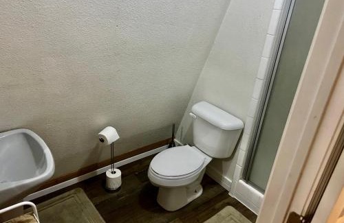 Guernsey Mill House | Sequoia National Forest CabinG