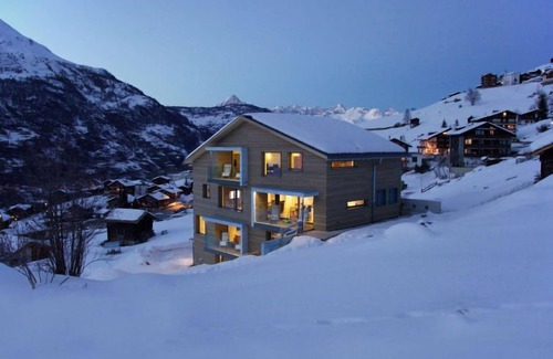Graechen Apartment | Sera Lodge Bietschhorn by Interhome