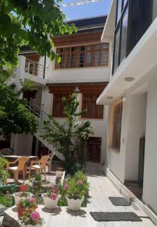 Leh House | Serdung Guest House