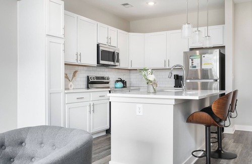 Whitestown Apartment | Serene 1BR: Perfect Indy Stay