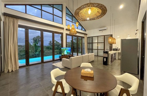 Sukawati Villa | Serene 2BR Villa - Infinity Pool & Green Views