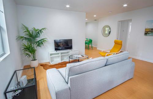 Denver Heights House | Serene 2BR1BA Residence in Peaceful San Antonio