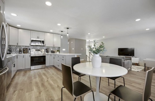 Highlands House | Serene 4BR Getaway w/Garage, great for pets and families, hosted by DenverStays