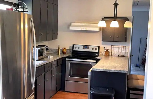 Lockhart Cabin | Serene and Spacious Ranch in the BBQ Capital