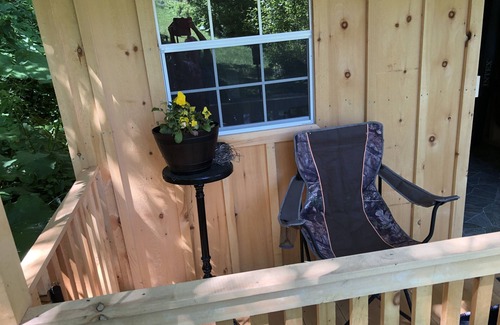 Ogdensburg Cabin | Serene Cabin "Camping" (&services)