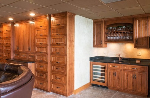 Newport House | Serene Douglas Lake Villa with Pool: Family Perfect, Near Pigeon Forge