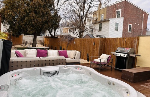West Chester House | Serene Downtown Luxury Retreat, Hot Tub, Garden, High-end Hospitality