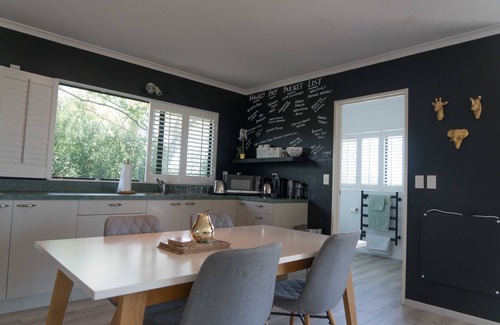Havelock North House | Serene escape just 5 minutes from Havelock North