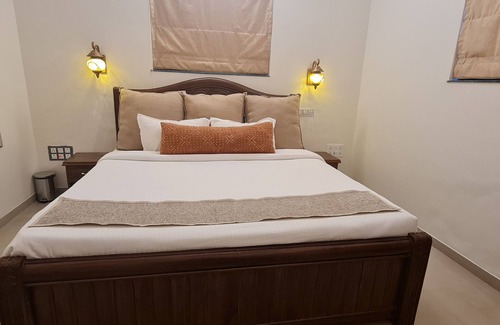 Khodala Hotel | Serene Fog Valley by Stay Serene